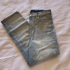 Banana Republic Lightwash Blue Straight Leg Jeans - Size 27